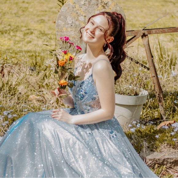 Zapaka Prom Dress - Picture 1 of 6